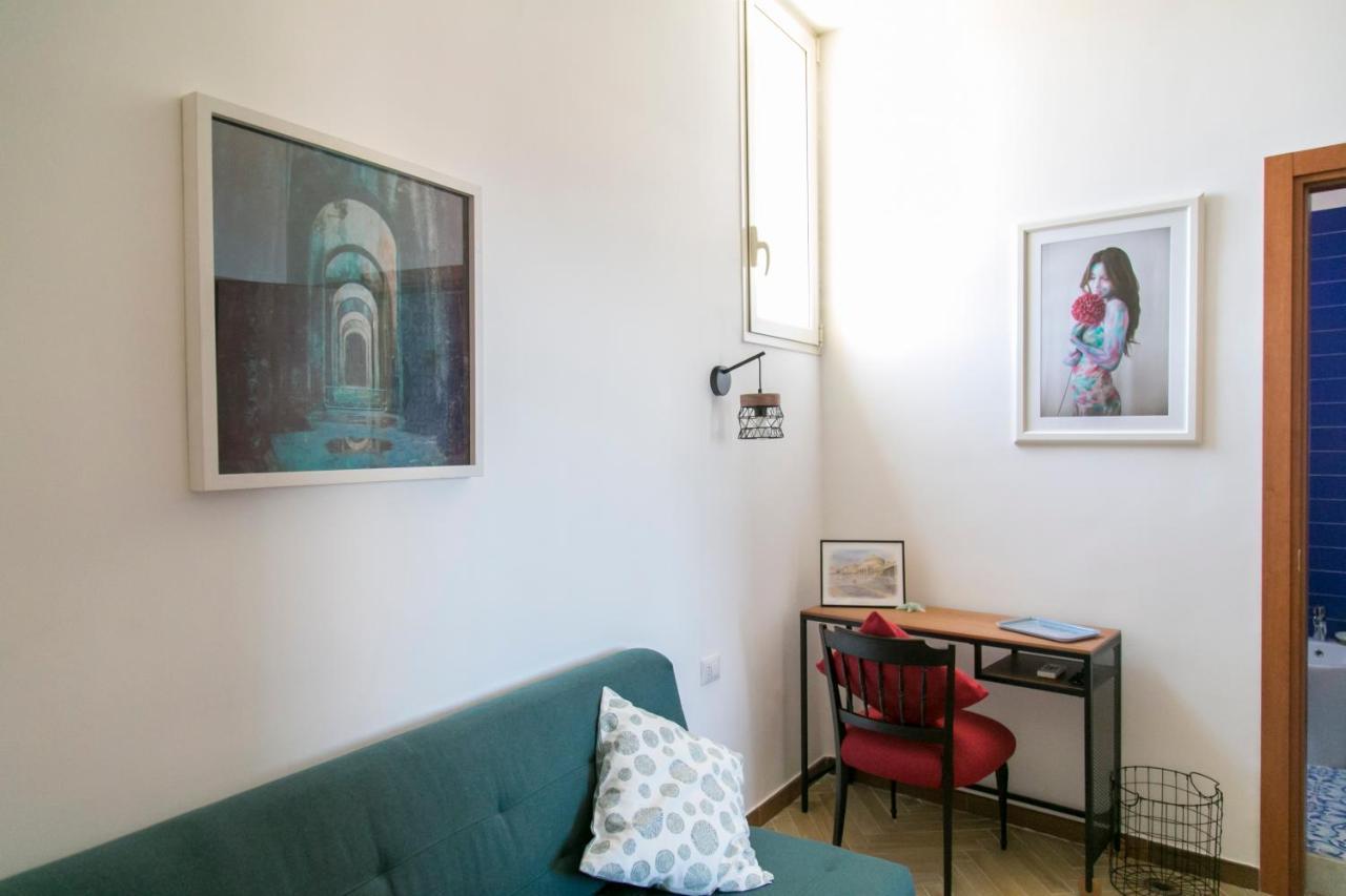A Casa Di Nina Guest House Neapol Zewnętrze zdjęcie